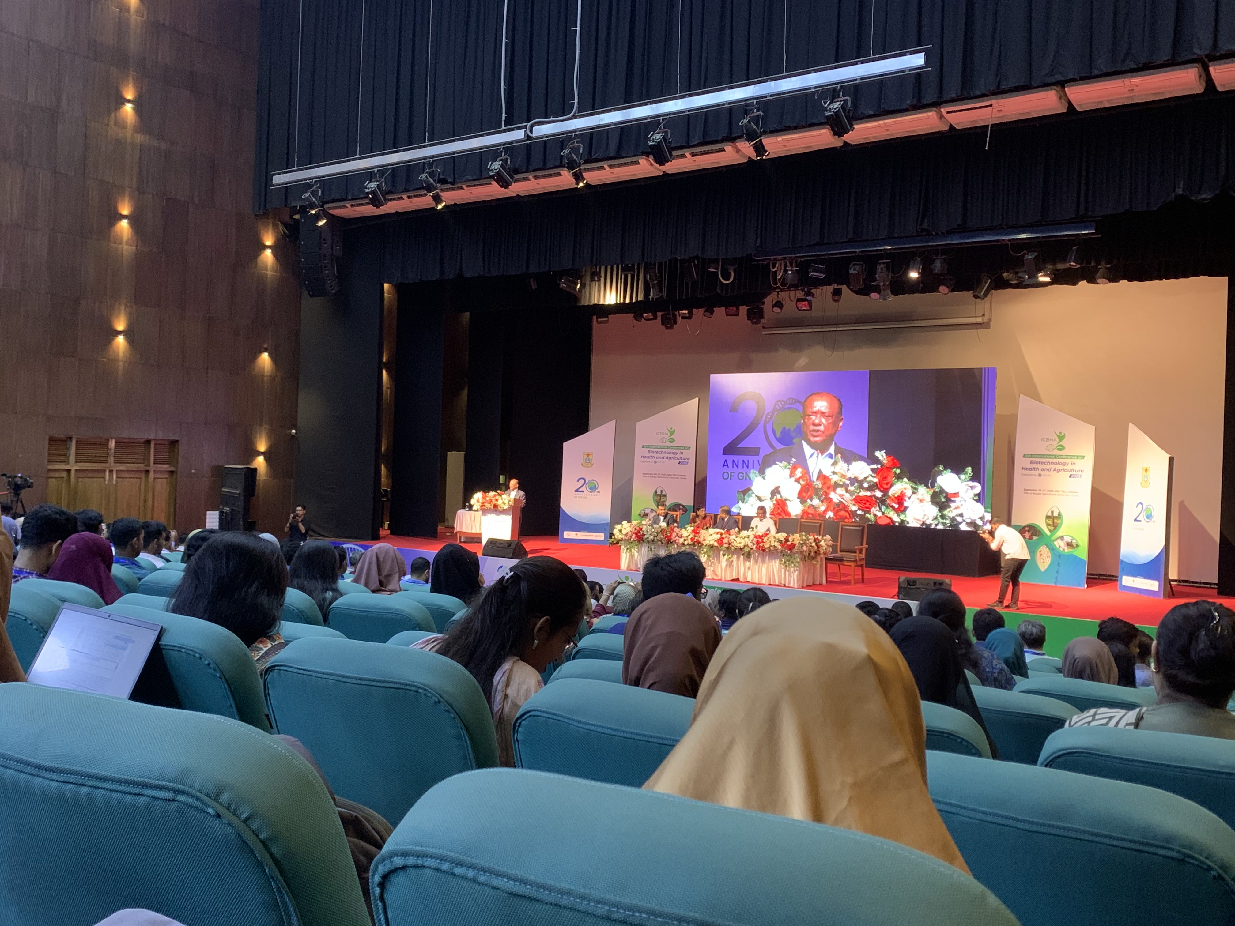 Discussion session at GNOBB 2025